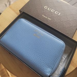 Gucci light blue zip-around wallet